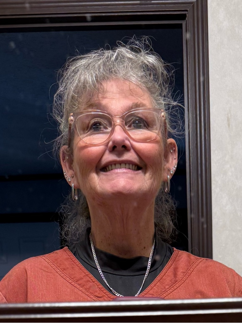 Meet your Posher, Paula